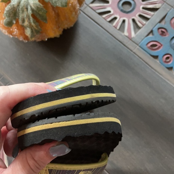 Cute flip flops - Picture 5 of 7